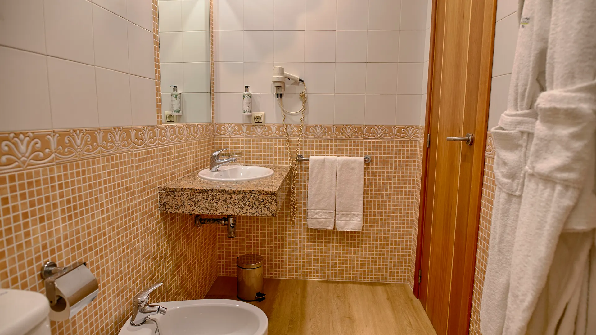 Sercotel Tribuna Malaga Hotel