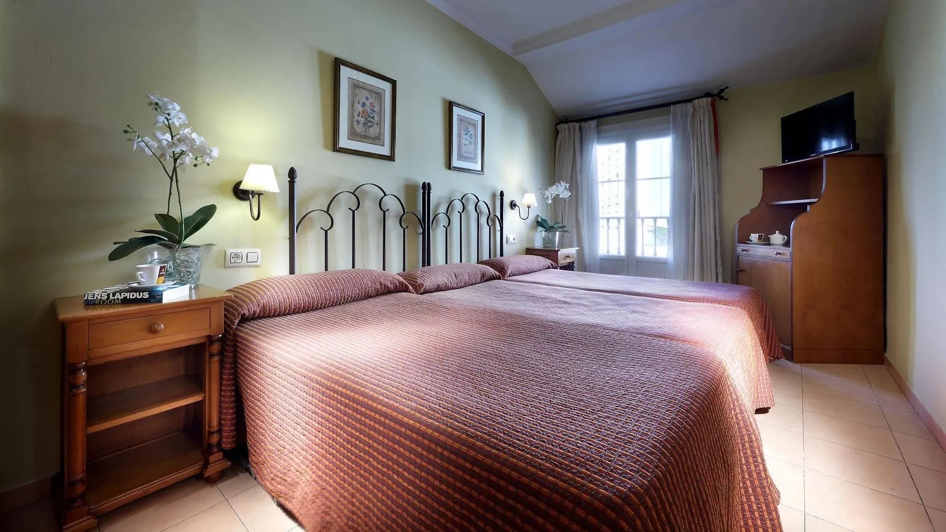 Szálloda Sercotel Tribuna Málaga